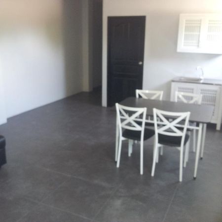 Living Room Apartments Bang Lut Beach Khaolak Bang Sak Δωμάτιο φωτογραφία