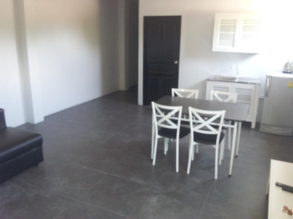 Living Room Apartments Bang Lut Beach Khaolak Bang Sak Δωμάτιο φωτογραφία